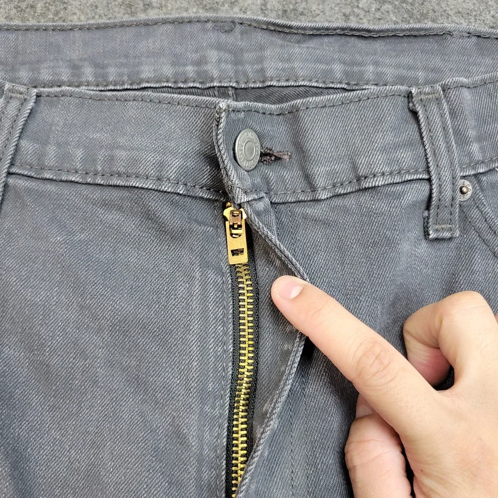 Levis 541 Jeans Mens 40x32 Gray‎ Denim Red Tab Americana Athletic Fit Stretch